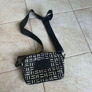 ❌not for sale❌ Aloha Collection Le Tour Rattan Moon Shimmer on Black